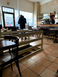 Atmosphère du Restaurant français Mamou Restaurant Bar à Vin à Paris - n°2