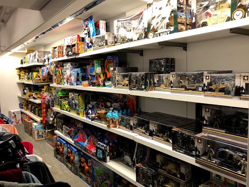 Shopping Mall «Lake Success Shopping Center», reviews and photos, 1526 Union Tpke, New Hyde Park, NY 11040, USA