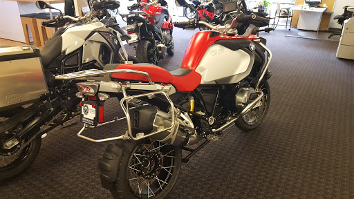 BMW Motorcycle Dealer «BMW Motorcycles of Western Oregon», reviews and photos, 12010 SW Garden Pl, Portland, OR 97223, USA