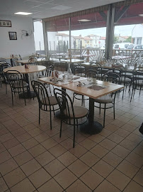 Atmosphère du Restaurant Le Relais de la Borderie à Saint-Christophe-du-Bois - n°2