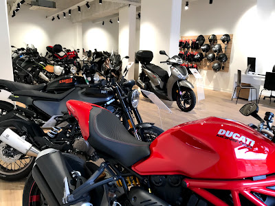 CM Motors à Chaville