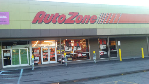 Auto Parts Store «AutoZone», reviews and photos, 1649 E Stone Dr, Kingsport, TN 37660, USA