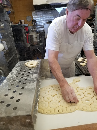 Donut Shop «Munster Donuts», reviews and photos, 8314 Calumet Ave, Munster, IN 46321, USA