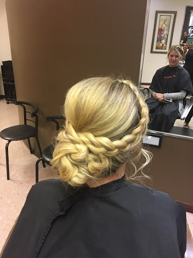 Hair Salon «J K Tangles Hair Salon», reviews and photos, 1151 E Lebanon Rd # E, Dover, DE 19901, USA