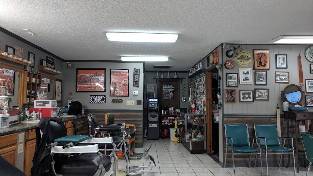 Luna's Barbershop 28546