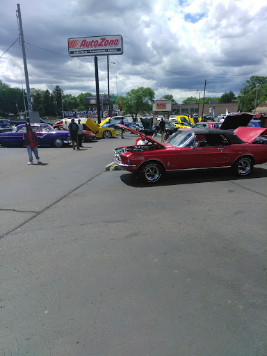 Auto Parts Store «AutoZone», reviews and photos, 19850 Grand River Ave, Detroit, MI 48219, USA