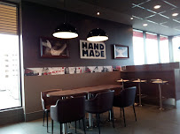 Atmosphère du Restaurant KFC Angers Espace Anjou - n°12