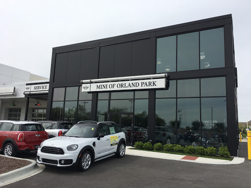 MINI of Orland Park, 11030 W 159th St, Orland Park, IL 60467, USA, 