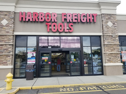 Hardware Store «Harbor Freight Tools», reviews and photos, 345 Huntington Turnpike, Bridgeport, CT 06610, USA
