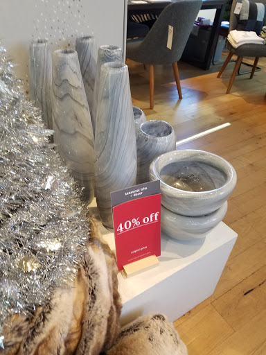 Furniture Store «west elm», reviews and photos, 5307 E Mockingbird Ln #100, Dallas, TX 75206, USA