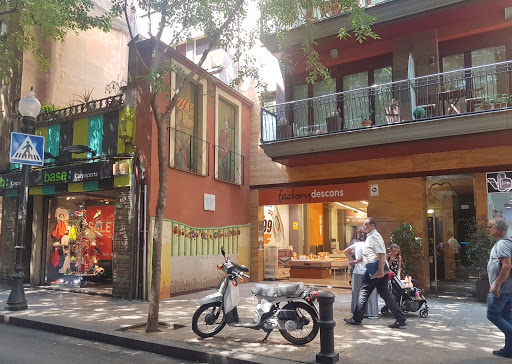 SUEÑOS DESCANS Barcelona, Sant Andreu | Tienda de Colchones y artículos de descanso