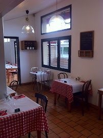 Photos du propriétaire du Restaurant Au petit bouchon à Cournon-d'Auvergne - n°5
