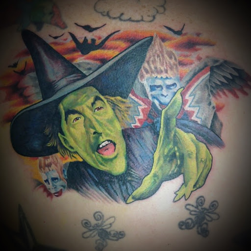 Tattoo Shop «Lucky 7S Tattoo Shop», reviews and photos, 210 S Gloster St, Tupelo, MS 38801, USA