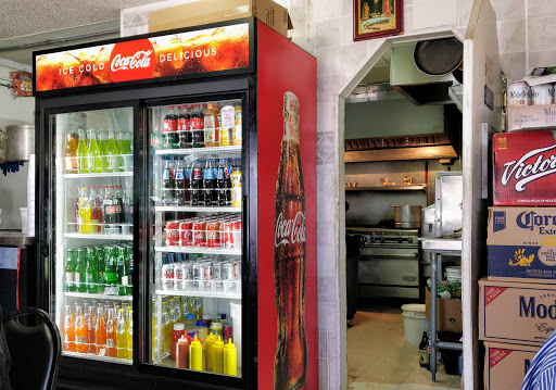 Mexican Grocery Store «El Paso Tacqueria and Latin Market», reviews and photos, 601 Hollywood Blvd, Iowa City, IA 52240, USA