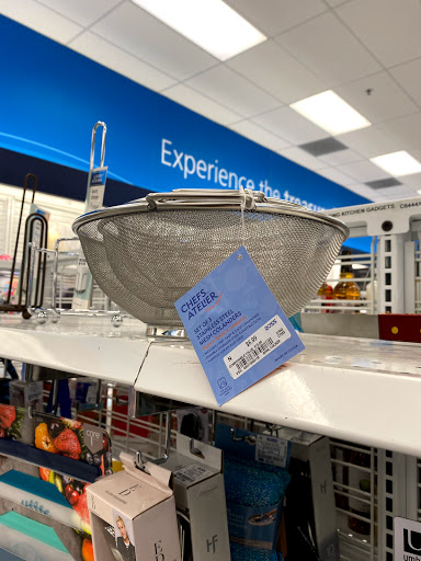 Clothing Store «Ross Dress for Less», reviews and photos, 3129 Market Center Drive, Morrisville, NC 27560, USA