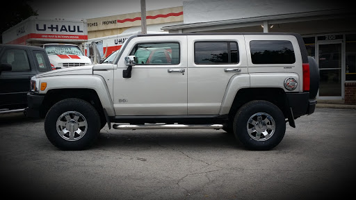 Used Car Dealer «Black Tie Automotive LLC», reviews and photos, 200 W Main St, Hendersonville, TN 37075, USA