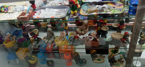 Tobacco Shop «Smoke Outlet Inc», reviews and photos, 1635 Parsons Ave, Columbus, OH 43207, USA