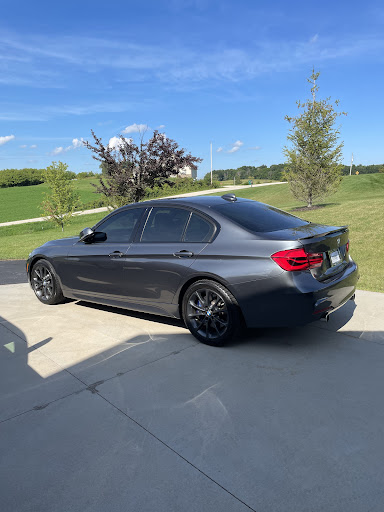 Used Car Dealer «Ultimo Motorsports», reviews and photos, 150 Ogden Ave, Westmont, IL 60559, USA