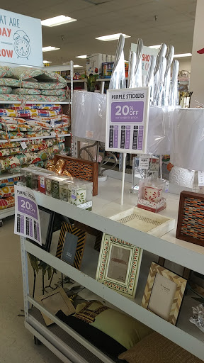 Home Goods Store «Tuesday Morning», reviews and photos, 1951 Madison St, Clarksville, TN 37043, USA