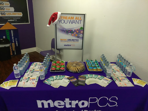 Cell Phone Store «MetroPCS Authorized Dealer», reviews and photos, 895 W Center St, Kingsport, TN 37660, USA