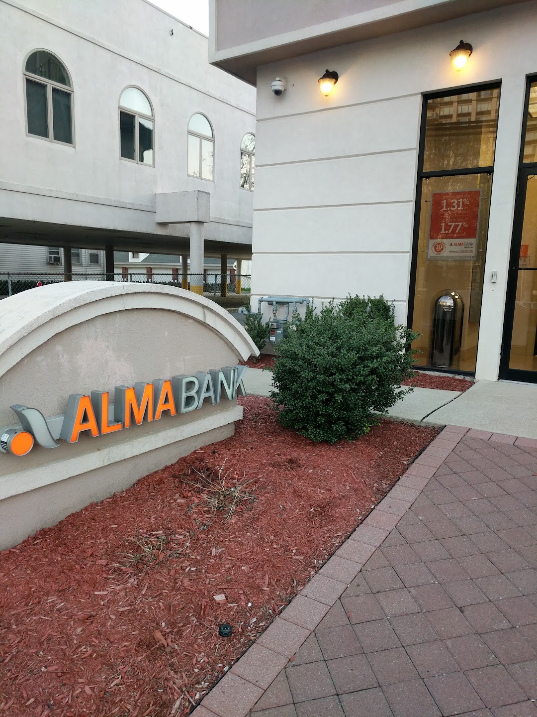 Alma Bank