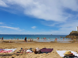 Plage de La Fourberie'in fotoğrafı ve yerleşim