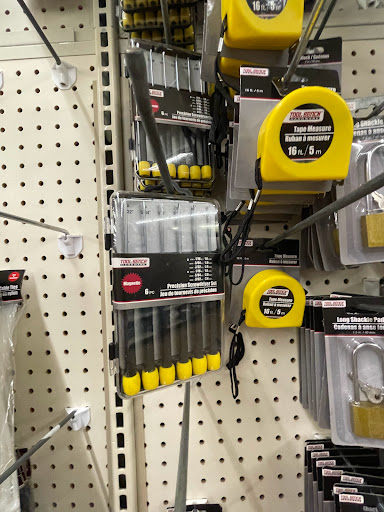 Dollar Store «Dollar Tree», reviews and photos, 1391 SE 17th St, Fort Lauderdale, FL 33316, USA