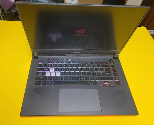 Laptop Repair Center image