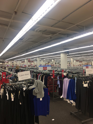 Clothing Store «Burlington Coat Factory», reviews and photos, 22835 Victory Blvd, West Hills, CA 91307, USA