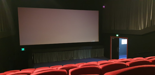 Reviews of Top Town Cinema in Blenheim - Other