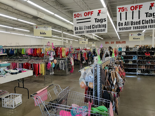 Thrift Store «Maj-R Thrift Discount Stores Olathe», reviews and photos, 875 S Parker St, Olathe, KS 66061, USA