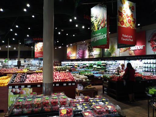 Grocery Store «The Fresh Market», reviews and photos, 3712 Lawndale Dr, Greensboro, NC 27455, USA