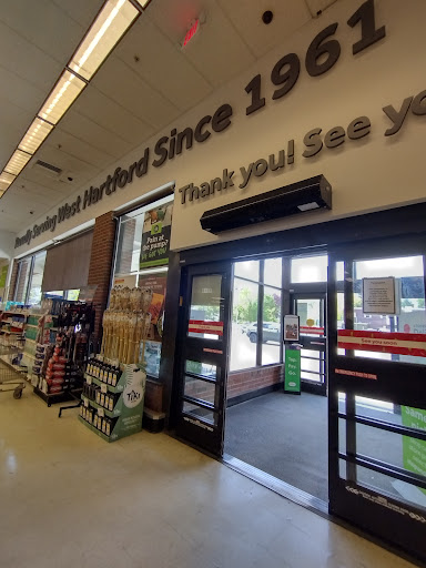 Supermarket «Stop & Shop», reviews and photos, 1235 Farmington Ave, West Hartford, CT 06107, USA