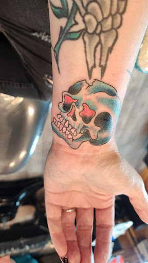 Explore bastet tattoo ideas, creative tattoo ideas in Powell, available at Hummingbird Tattoo Studio