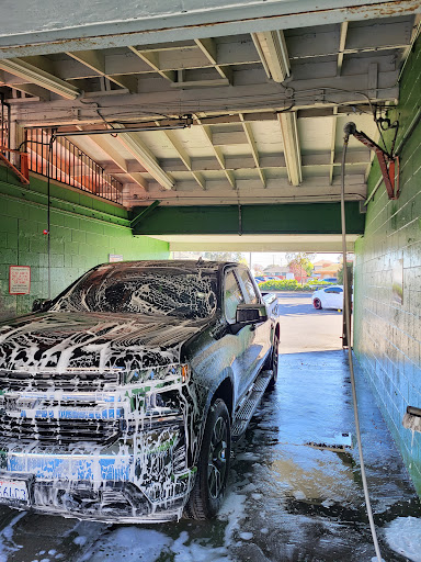 Rainbow Car Wash en Sunnyvale