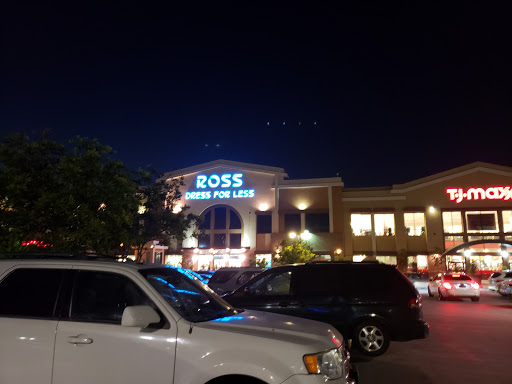 Clothing Store «Ross Dress for Less», reviews and photos, 241 N Glendale Ave, Glendale, CA 91206, USA