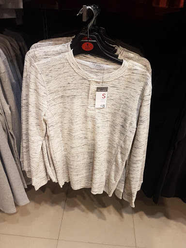 Stores to buy men's sweatshirts Hannover