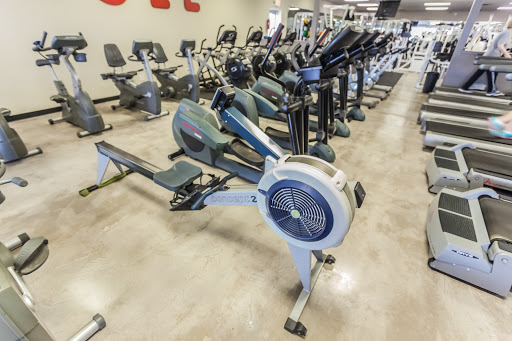 Health Club «Eagle Fitness Health Club», reviews and photos, 913 W Liberty Dr, Liberty, MO 64068, USA