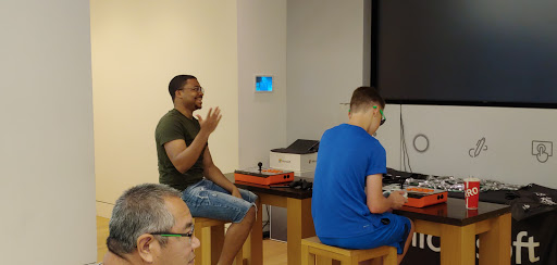 Computer Store «Microsoft Store - Kenwood Towne Centre», reviews and photos, 7875 Montgomery Rd #2205, Cincinnati, OH 45236, USA