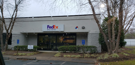 Shipping and Mailing Service «FedEx Ship Center», reviews and photos, 1122 Stoney Ridge Rd, Charlottesville, VA 22902, USA