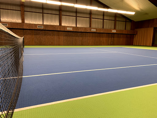 DSV 04 Tennis Hall GmbH