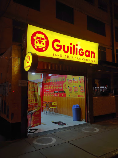 Guiligan sanguches y salchipapas