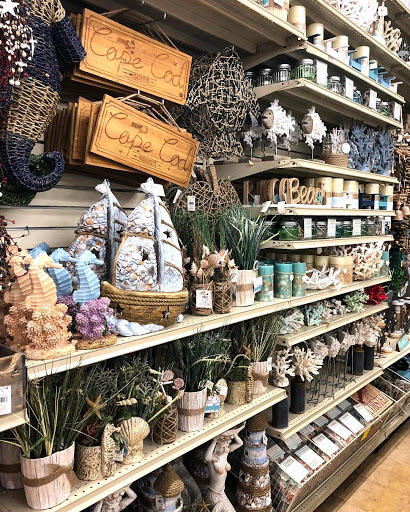 Home Goods Store «Christmas Tree Shops», reviews and photos, 92 Cluff Crossing Rd #11, Salem, NH 03079, USA