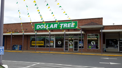 Dollar Store «Dollar Tree», reviews and photos, 12 E Luray Shopping Ctr # A, Luray, VA 22835, USA