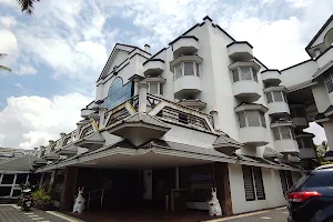 Hotel Rajaprastham image