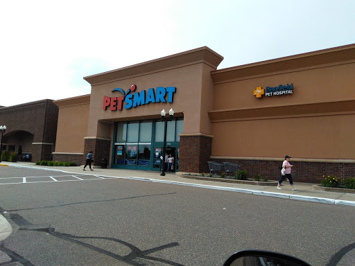 Pet Supply Store «PetSmart», reviews and photos, 1297 Promenade Pl, Eagan, MN 55121, USA