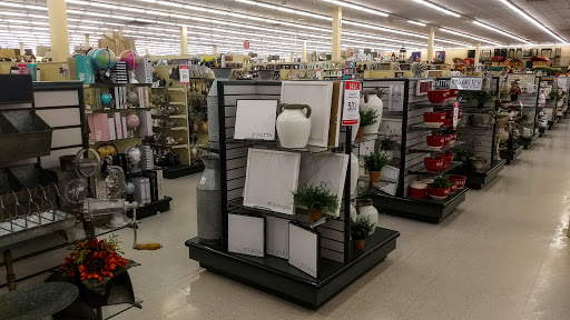 Craft Store «Hobby Lobby», reviews and photos, 1855 Montgomery Hwy #100, Hoover, AL 35244, USA