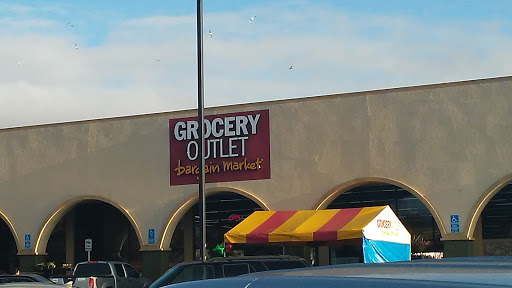Grocery Store «Grocery Outlet Bargain Market», reviews and photos, 12010 San Pablo Ave, Richmond, CA 94805, USA