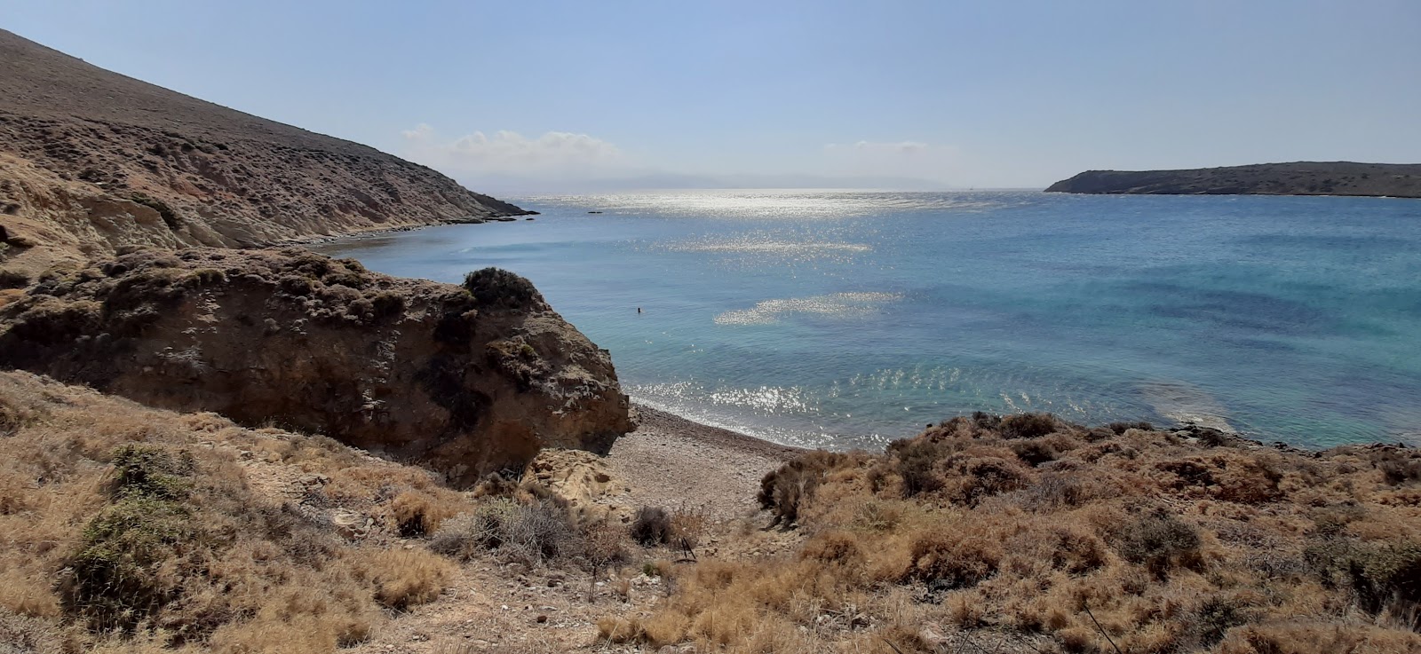 Foto van Ubini beach met direct strand