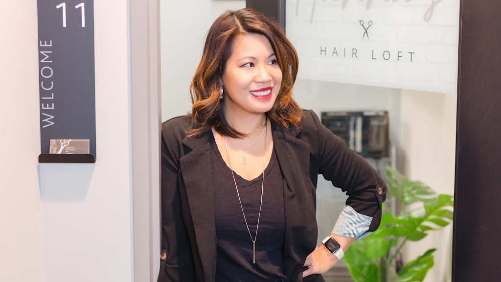 Hanna's Hair Loft 60169